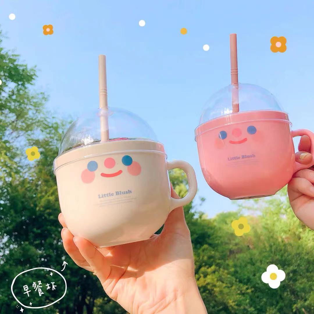 Cute Mug w/ Bubble Lid and Straw