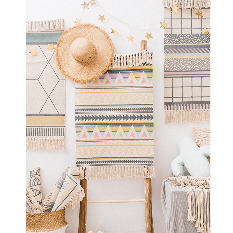 Cotton and Linen Tassel Woven Rug