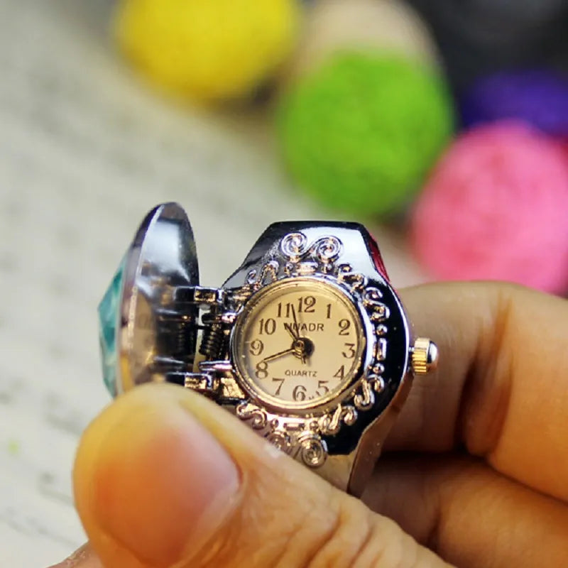 Clamshell Ring Watch