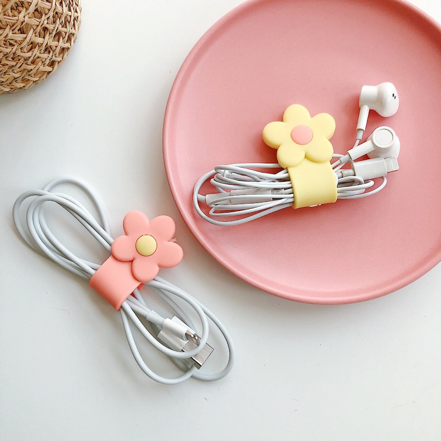 Silicone Flower Cable Organizer