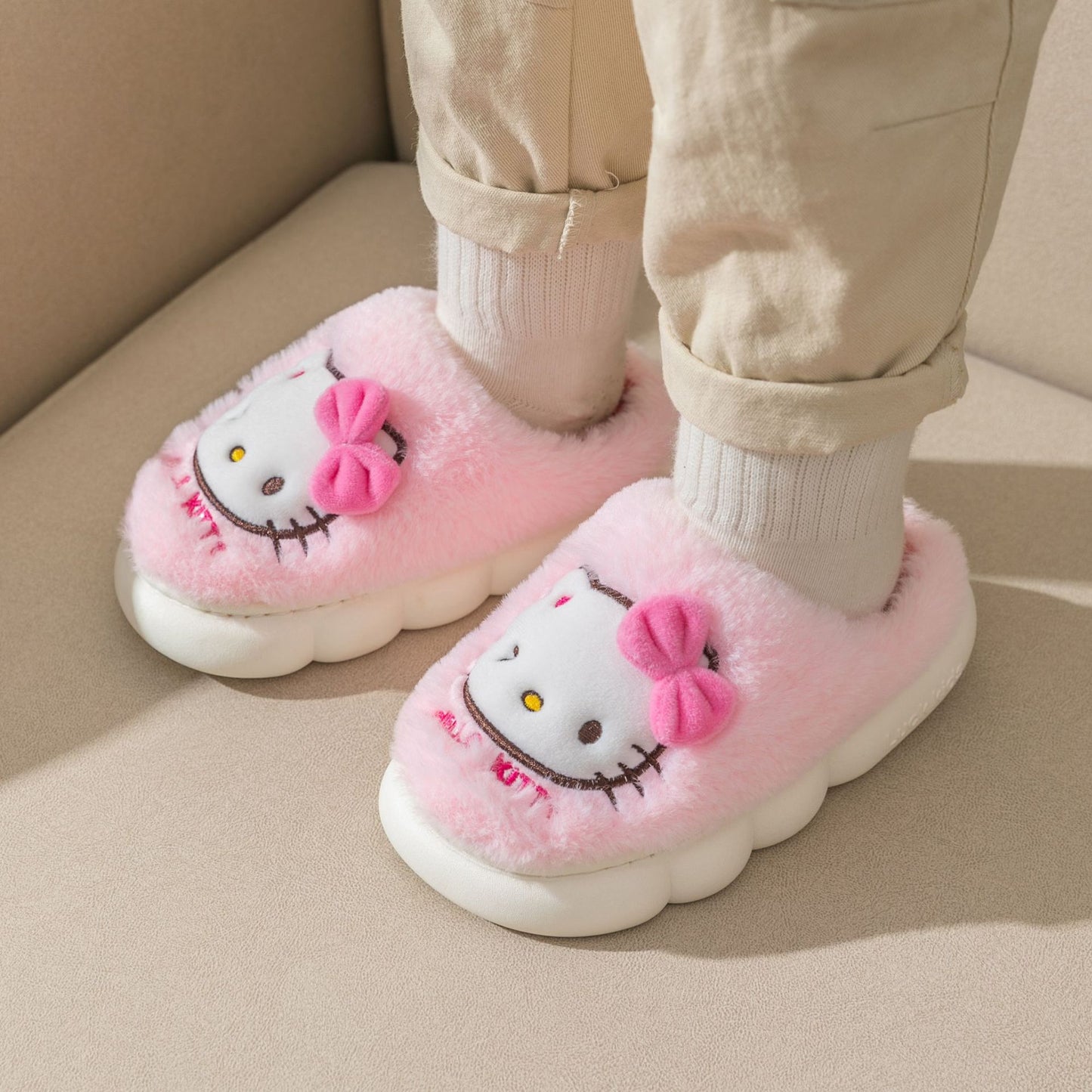 Sanrio Hello Kitty Slippers