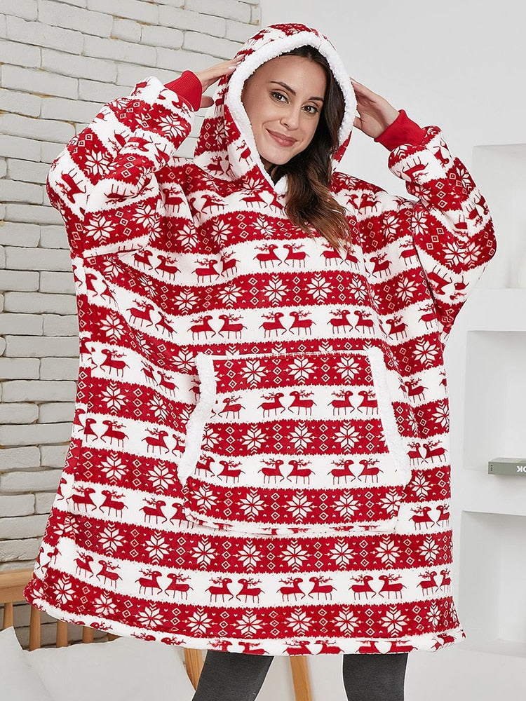 Oversized Winter Hoodie Blanket w/ Sleeves